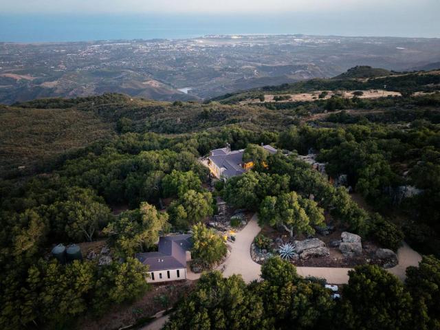 5651 W Camino Cielo, Santa Barbara, CA 93105 | MLS #224775