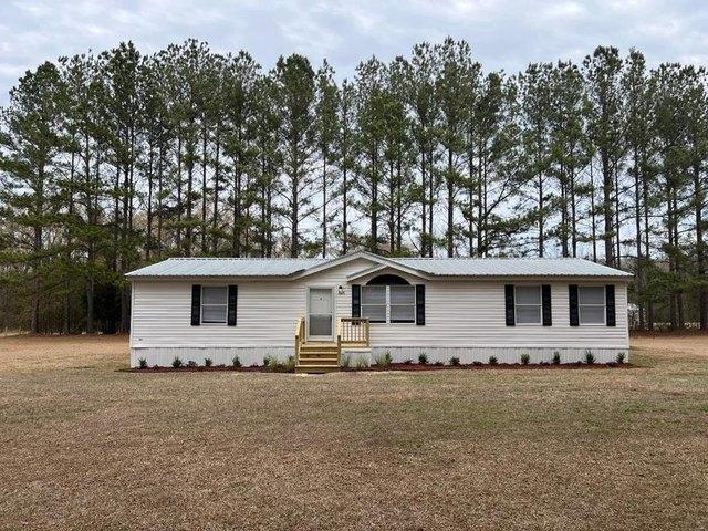 565 Bond Rd, Cairo, GA 39827
