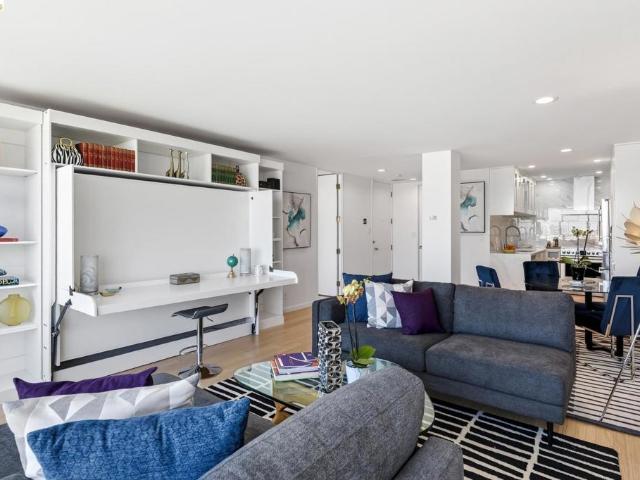 565 Bellevue Ave 2205