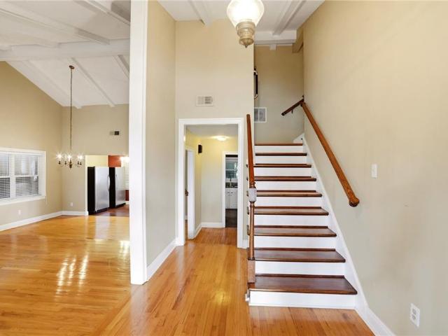 565 Oakwood Drive