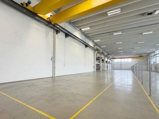565 m² Produktions und Gewerbefläche im Erdgeschoss
