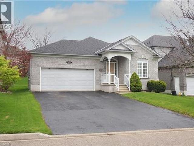 565 Springwater Drive, Waterloo, ON, N2V 2K6 house for sale | Listing ID 40852 | Royal LePage