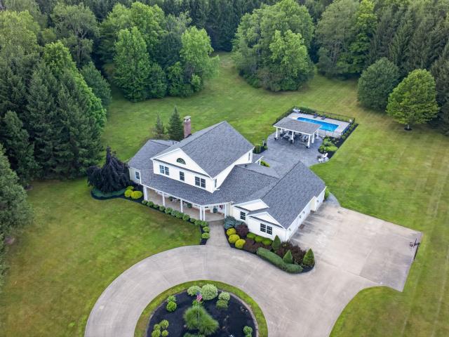 565 WORTH Street