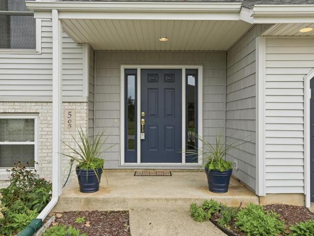 565 Waterford Lane