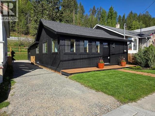 565 Wallinger Avenue, Kimberley, BC, V1A 1Z8 house for sale | Listing ID 10396 | Royal LePage