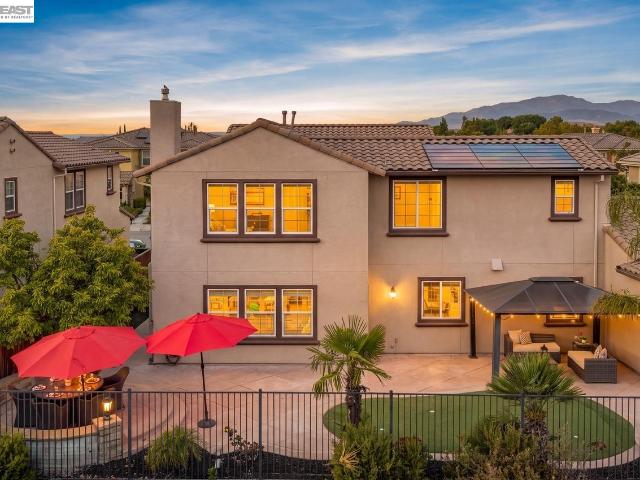 5662 Lysander Way