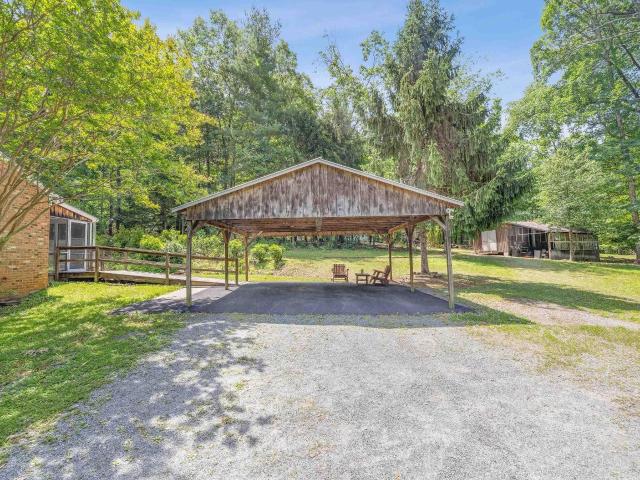 5662 laurel ridge rd