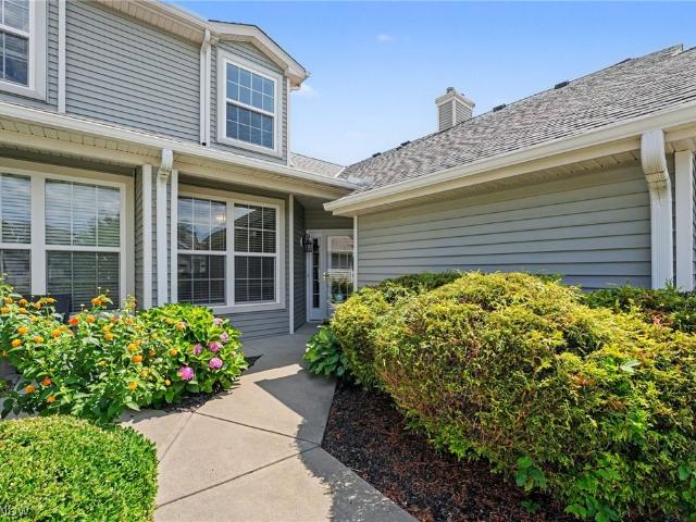 566 Hyannis Port Circle