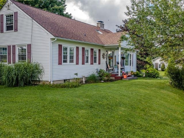 5674 Lake Road