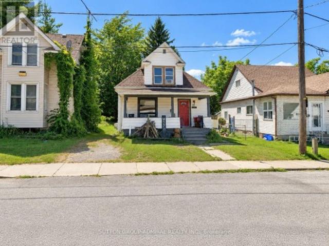 5675 Banker Avenue, Niagara Falls, ON, L2G 4B9 house for sale | Listing ID X13764 | Royal LePage
