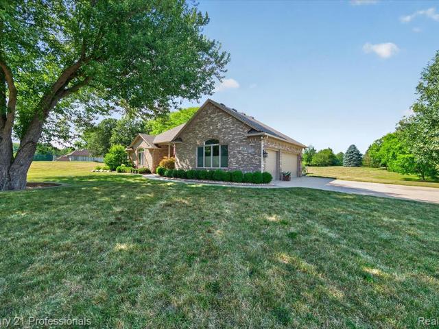 5675 36 Mile Road