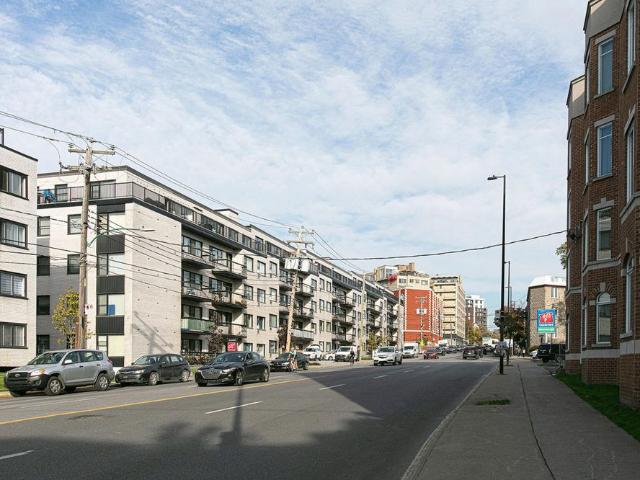 5675 5725 Côte St Luc Road Hampstead House 1 Bedroom 5675 Chemin De La Côte Saint Luc, Montréal
