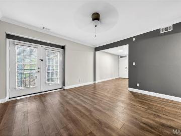 5677 Waterman Blvd, Unit 11, St. Louis, MO 63112 | MLS #26023