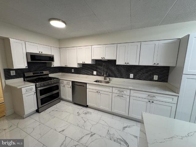 5679 Harpers Farm Road # D