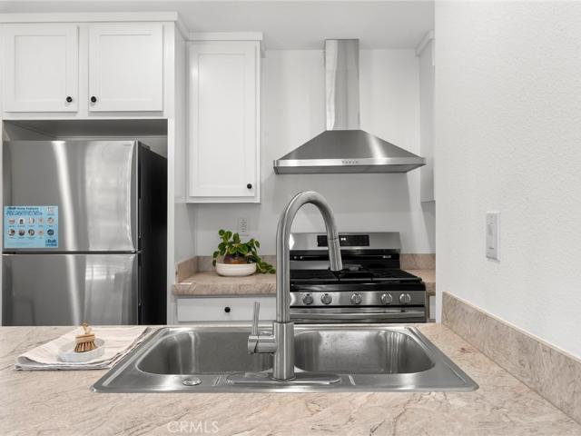 567 E Lassen Avenue 102