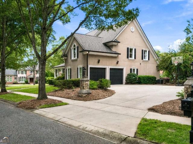 5687 Mountain Oak Drive