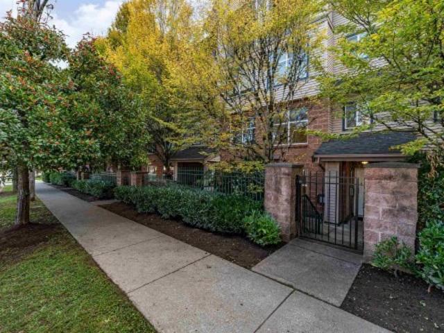 5688 Wessex Street, Vancouver, BC, V5R 6G7 townhouse for sale | Listing ID R3176 | Royal LePage