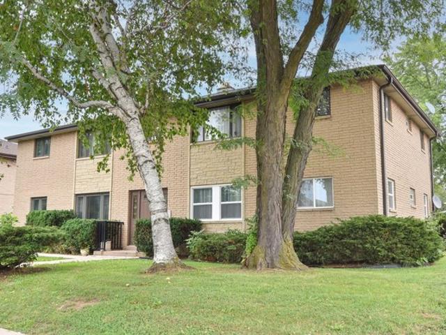 5680 N 91st St, Milwaukee, WI 53225