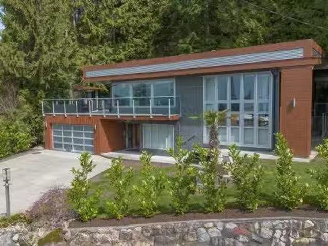 568 Palisade Drive, North Vancouver, BC, V7R 2J1 house for s.