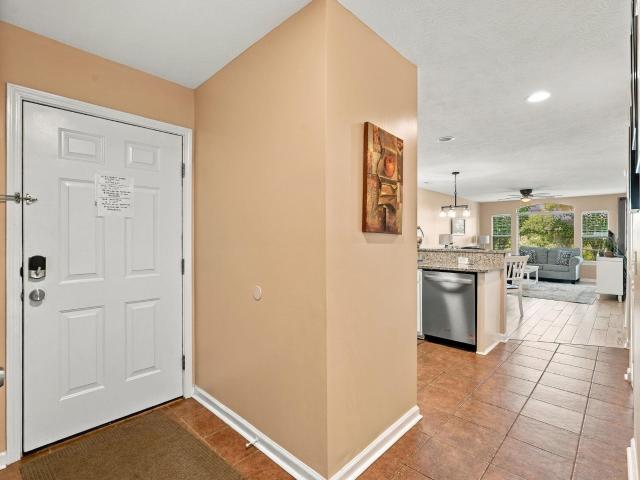 568 Pinehurst Ln. 20 C