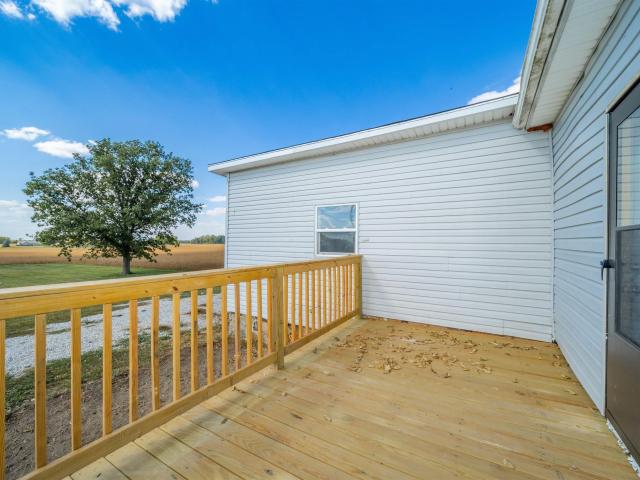 5694 E US Highway 36