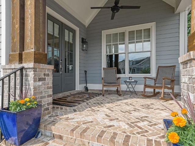 5690 Vineyard Park Trail