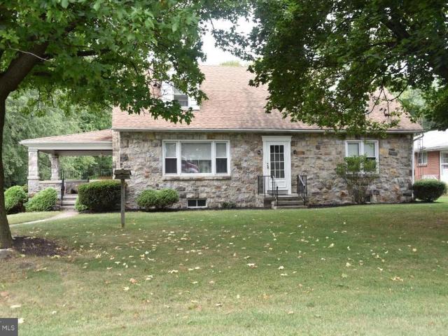 5692 Allentown Pike