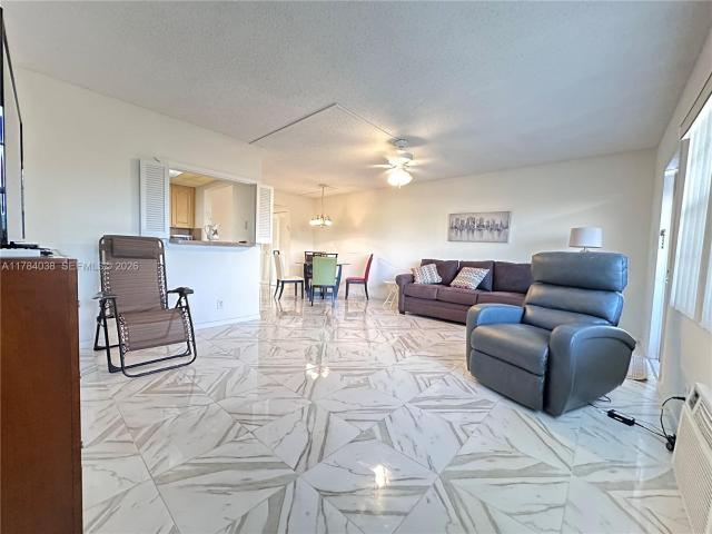 569 Fanshaw N, Unit 569, Boca Raton, FL 33434 | MLS #A11784