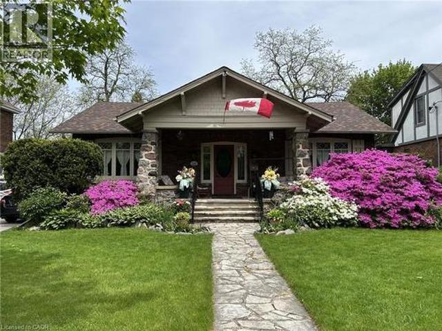 569 Locust Street, Burlington, ON, L7S 1V7 house for sale | Listing ID 40851 | Royal LePage
