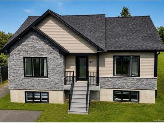 569 Rue Principale, Beresford, NB, E8K 1X6 house for sale | Listing ID NB143348 | Royal LePage