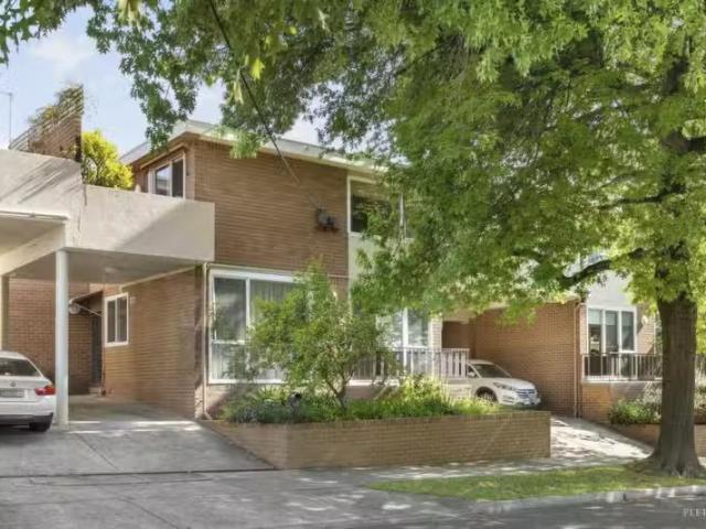 5/69 Windella Avenue, Kew East VIC 3102 Unit Auction