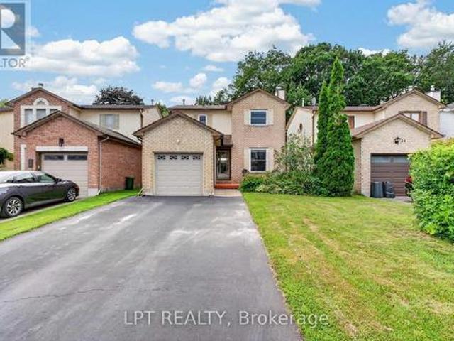 56 Victor Street, Ottawa, ON, K2S 1H8 house for sale | Listing ID X13657 | Royal LePage