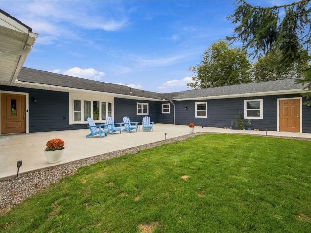 56 White Springs Ln