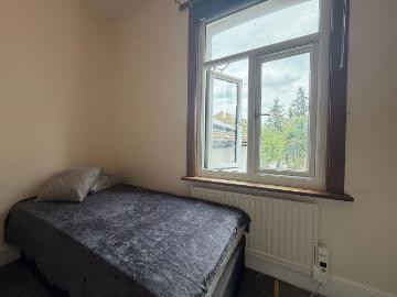 56 Willoughby Lane, London N17, Studio to rent, £1,150 pcm | PrimeLocation