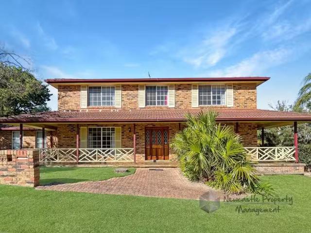 56 Wyndham Way, Eleebana House for rent Listed by Newcastle P.