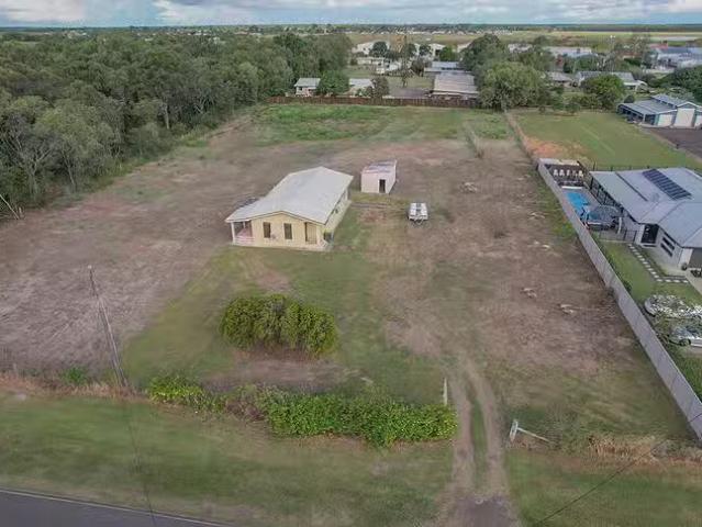 56 Wyllie Street, Thabeban, QLD 4670