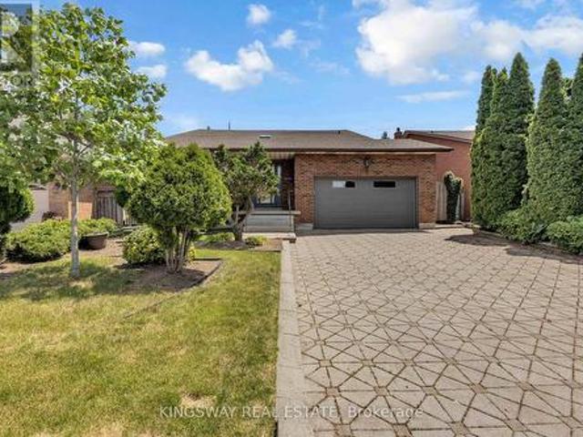 56 Ben Tirran Crescent, Hamilton, ON, L8G 4V7 house for sale | Listing ID X13459 | Royal LePage
