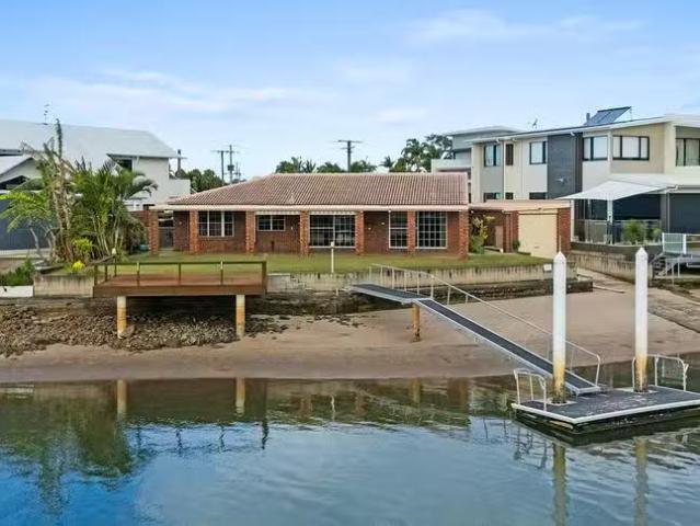 56 Beltana Crescent, Buddina, QLD 4575