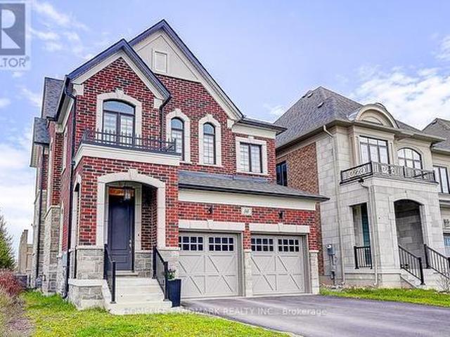 56 Botelho Circle, Aurora, ON, L4G 3X2 house for sale | Listing ID N13630 | Royal LePage
