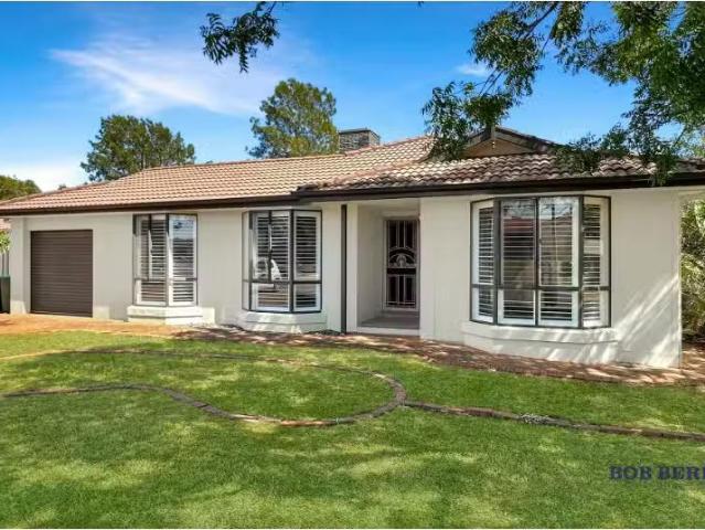 56 Cardiff Arms Avenue, Dubbo House for rent Listed by Lisa H.