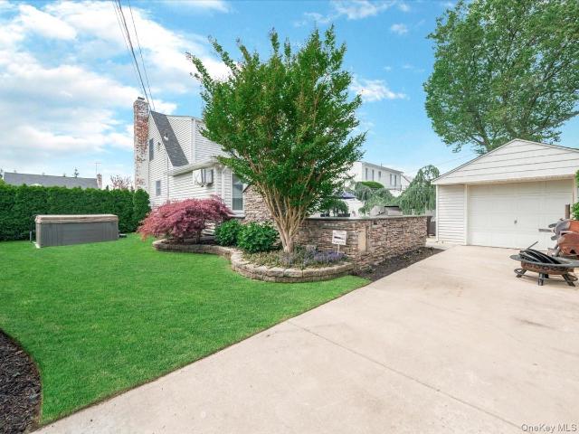 56 Columbine Avenue