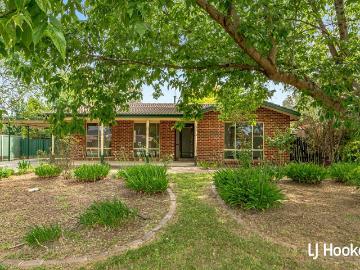 56 Clare Dennis Avenue, Gordon ACT, Belconnen