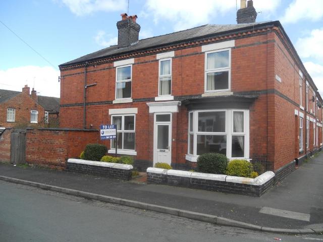 56 Derrington Avenue, Crewe, CW2 7JA 3 bed end of terrace house to rent £950 pcm £219 pw
