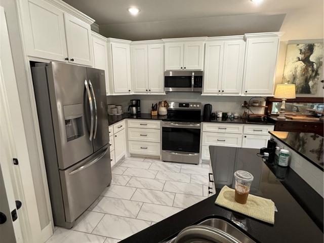 56 E Loveland Loop