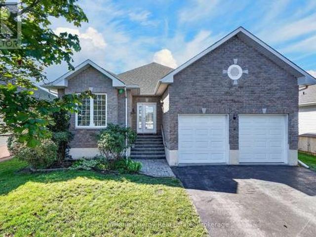 56 Elmdale Drive, Prince Edward County Wellington, ON, K0K 3L0 house for sale | Listing ID X13644 | Royal LePage
