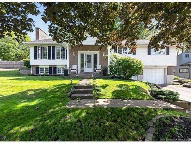 56 Fairway Blvd, Riverview, NB, E1B 1T3 house for sale | Listing ID NB146610 | Royal LePage