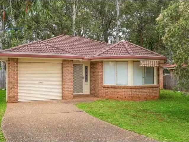56 Fernvalley Parade, Port Macquarie House for rent Listed by.