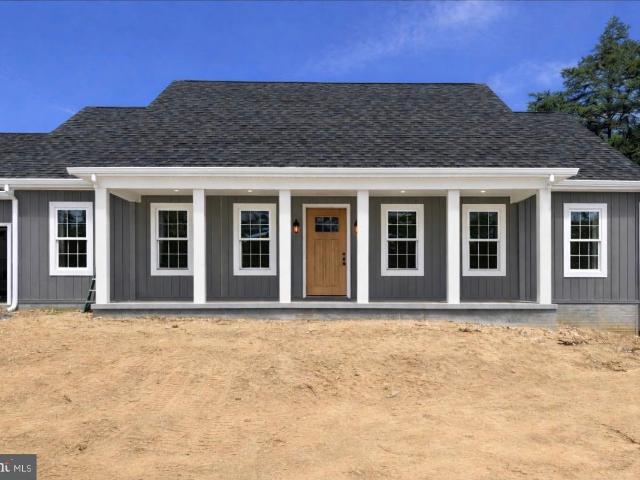 56 Friendship Dr, Martinsburg, WV 25405 | MLS #WVBE2049