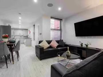 Kensington L7 Liverpool, Kensington Liverpool, L7, North East Wales, Midlands