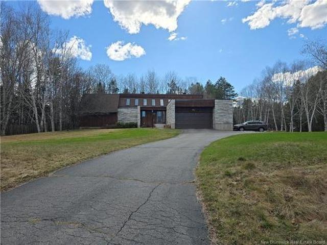 56 Jason Ave, North Tetagouche, NB, E2A 4Y8 house for sale | Listing ID NB135788 | Royal LePage